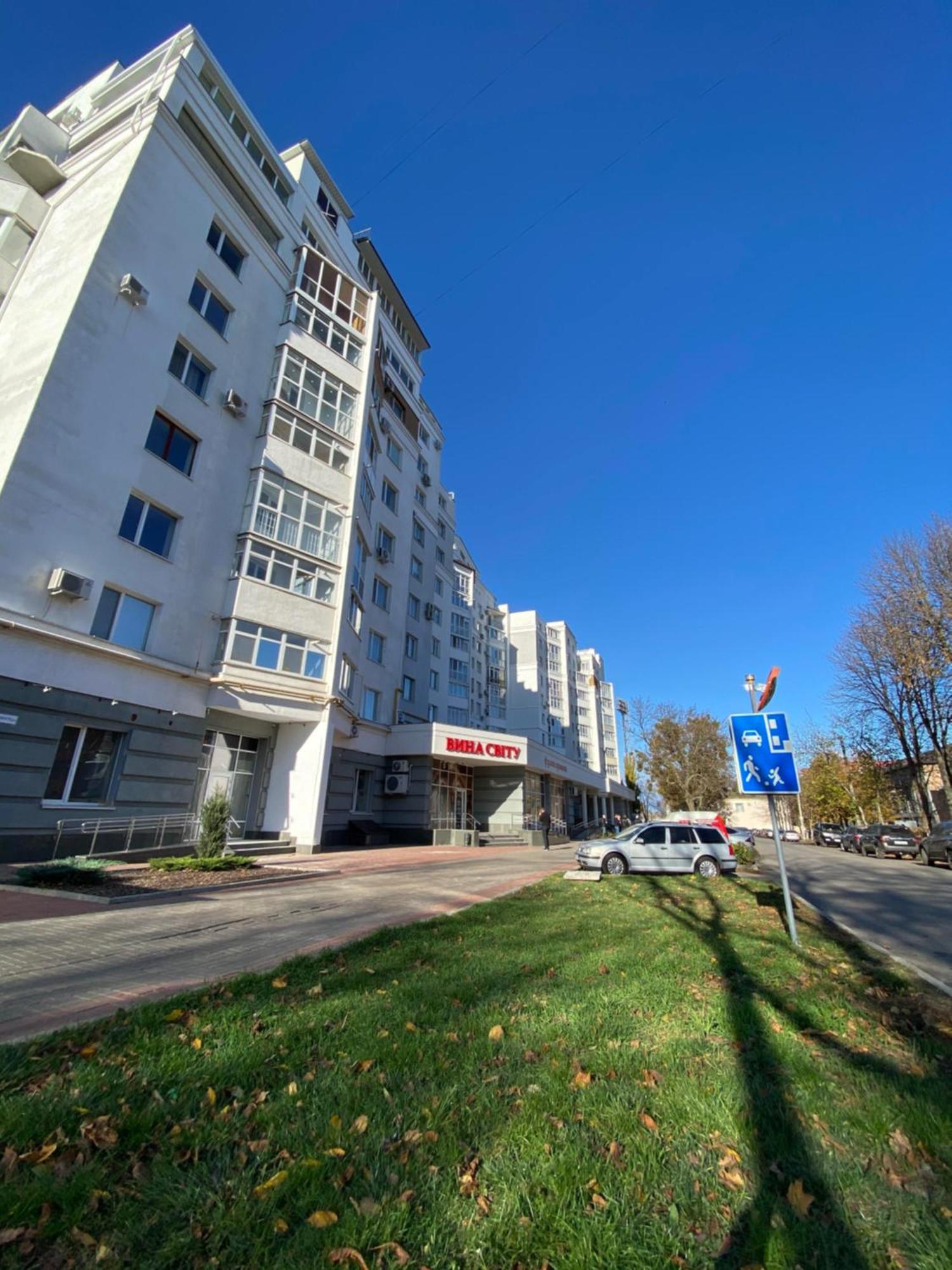 2-К Студія У Центрі Біля Стадіону Та Корпусного Саду - Мережа Helen Apartment Poltava Exterior photo