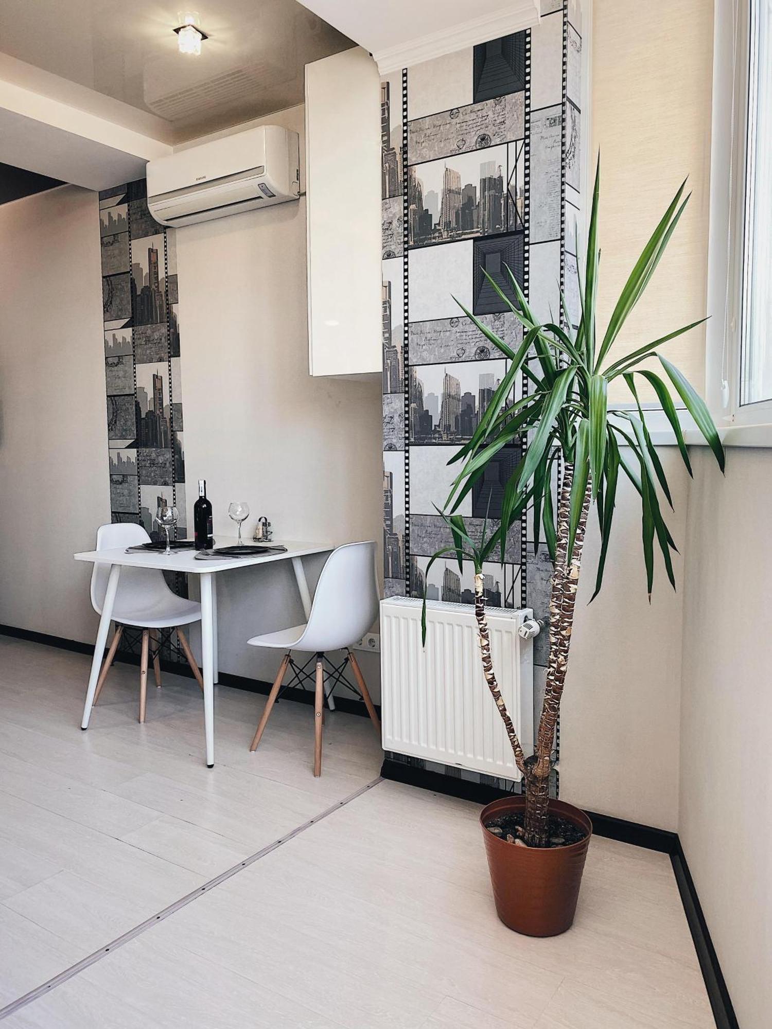 2-К Студія У Центрі Біля Стадіону Та Корпусного Саду - Мережа Helen Apartment Poltava Exterior photo
